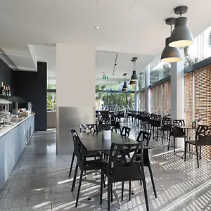 Hotel Mercure Spring Hill