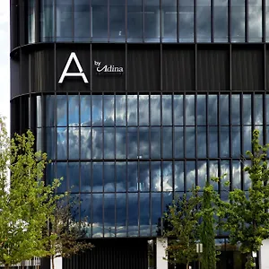 A By Adina 4* Canberra